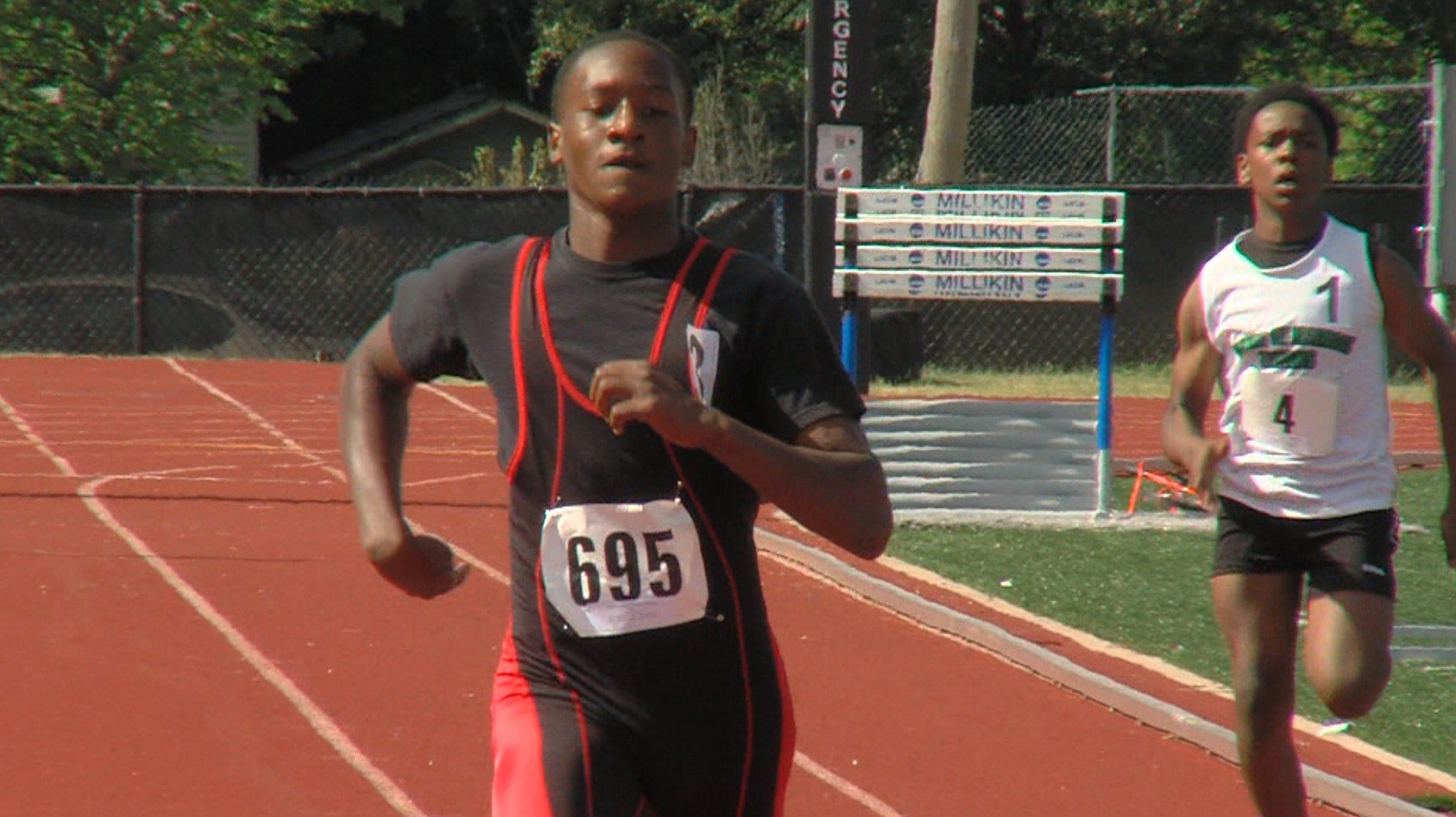 Track and field stars invade Millikin for AAU qualifiers NewsCenter17