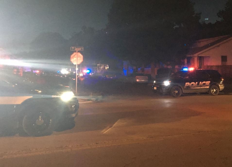 2 shot, 1 with life-threatening wounds in Decatur