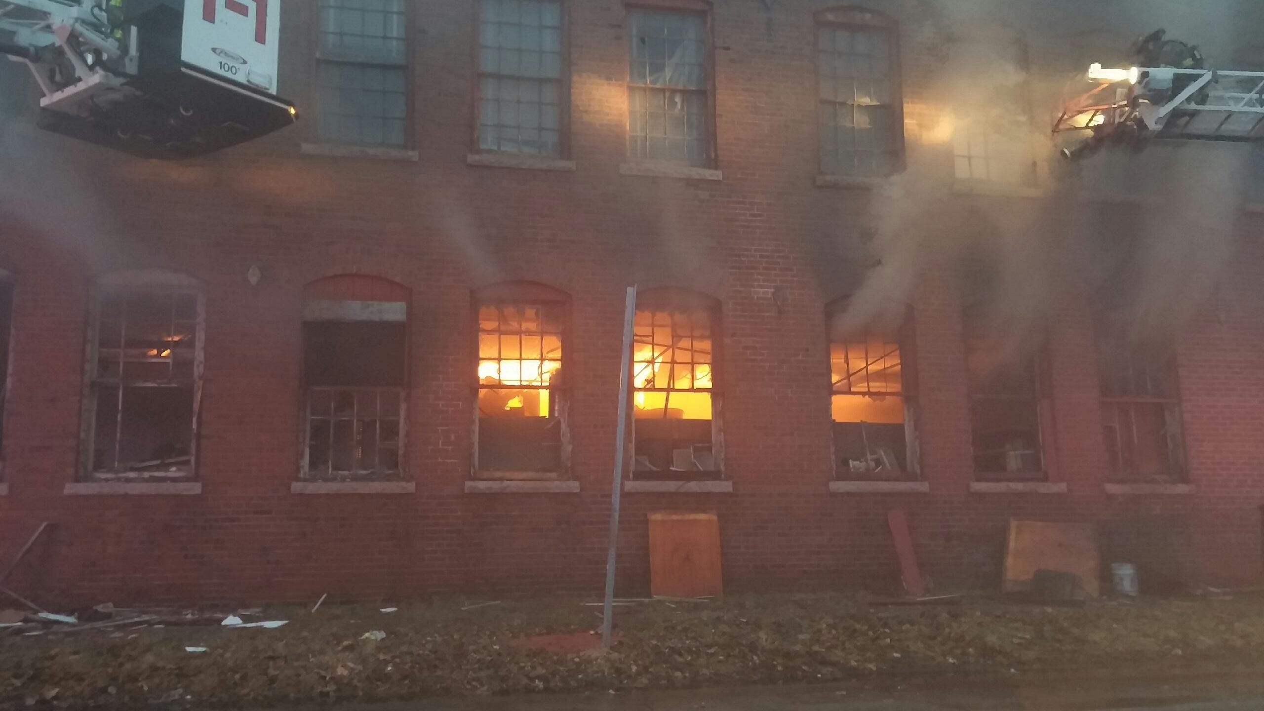 Warehouse fire in Decatur NewsCenter17, StormCenter17