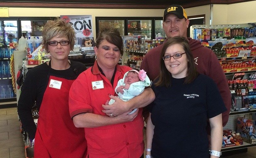 Woman gives birth at Casey's General Store in Moweaqua
